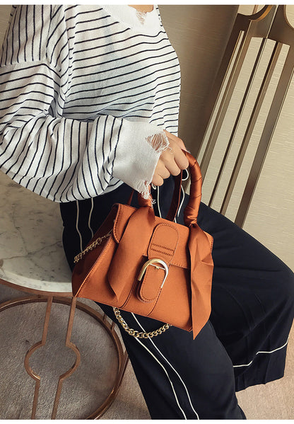 Ribbon - Elegant Cross Body